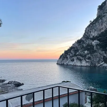 La Cuchina Capri