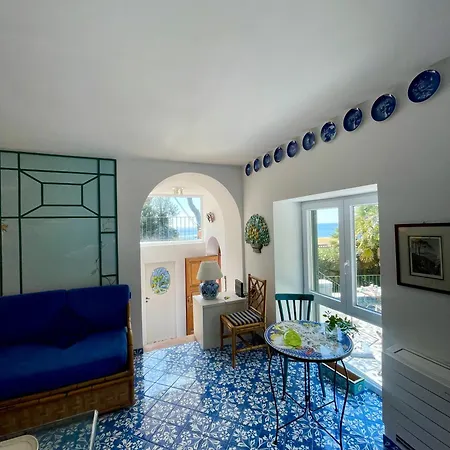 La Cuchina Capri